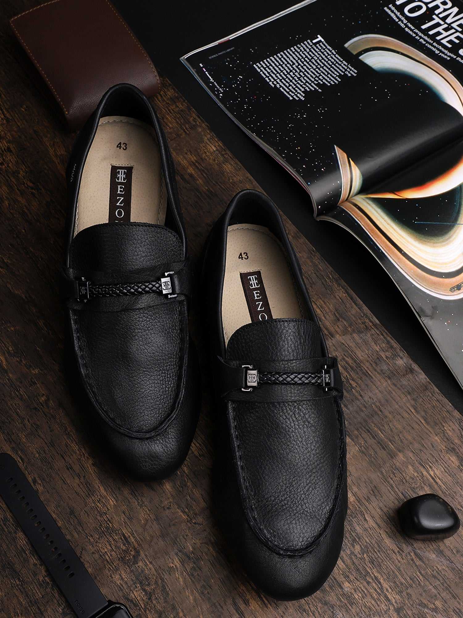Ezok Men Black Leather Semi Formal Shoes